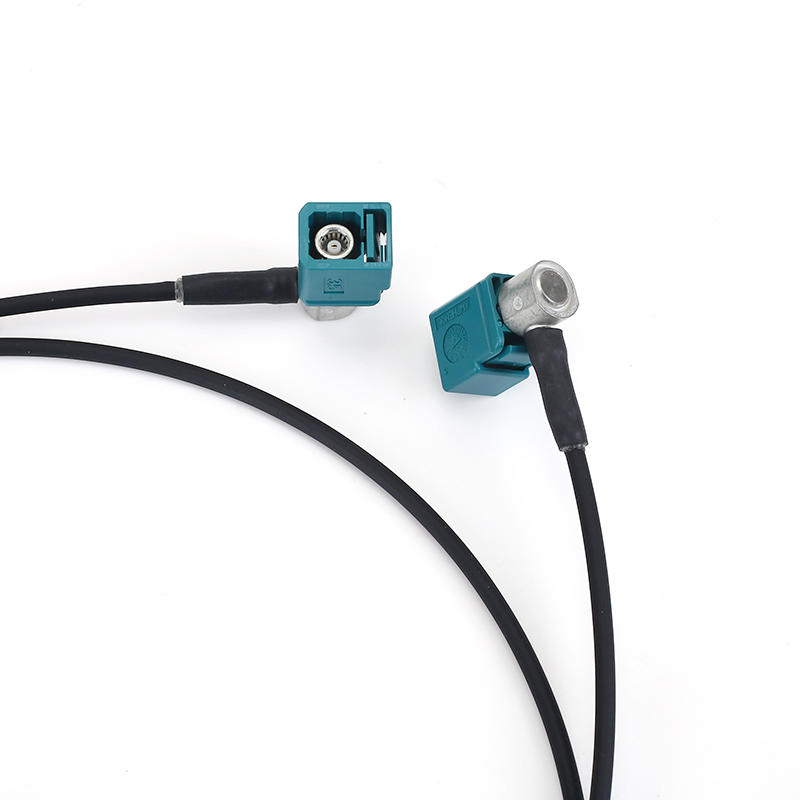 Amphenol Waterproof High-Flex LVDS Coaxial Cable Assembly, Right-angle Plug to Dual Female Connector